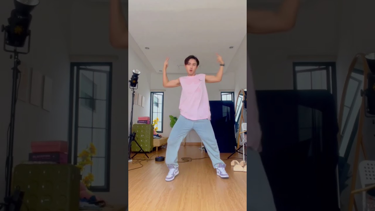 Sering terjadi kalo lagi take dance&hellip; | Rendy Pritz