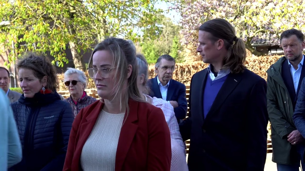 Onthulling struikelstenen in Driebergen-Rijsenburg op  7 april 2025