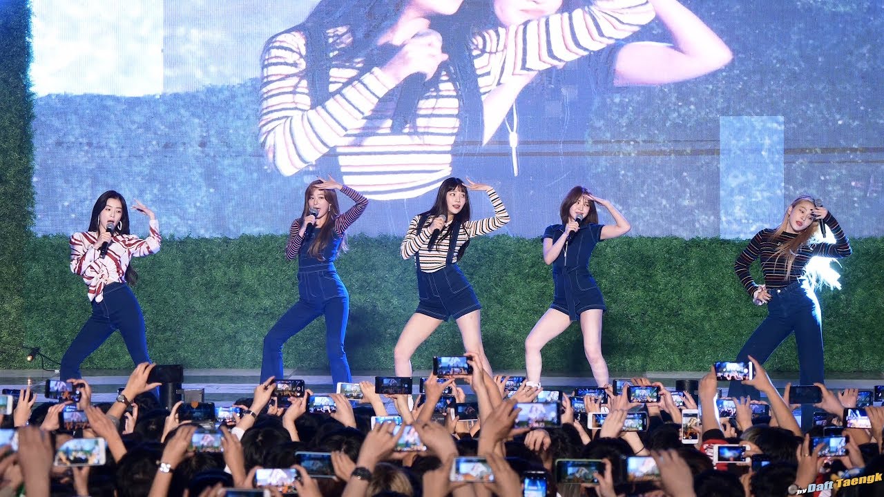 190925 레드벨벳 Red Velvet '음파음파 Umpah Umpah' 4K 60P 직캠 @숭실대 축제 by DaftTaengk