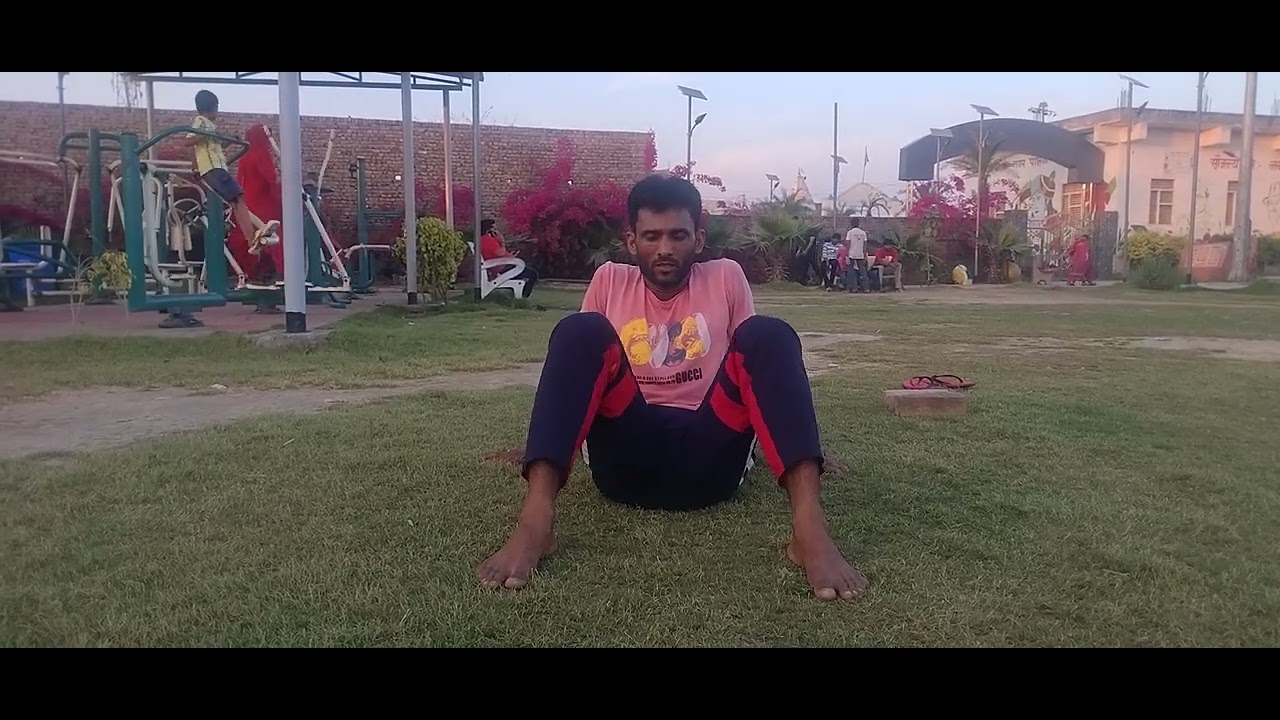 Workout ke baad stretching karna bhut hota hai muscle recovery,pain relief aur flexibility ke liye..