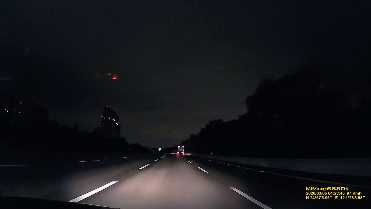 台北-雲林 經由國道三號-國道一號 高速公路 夜間路程景