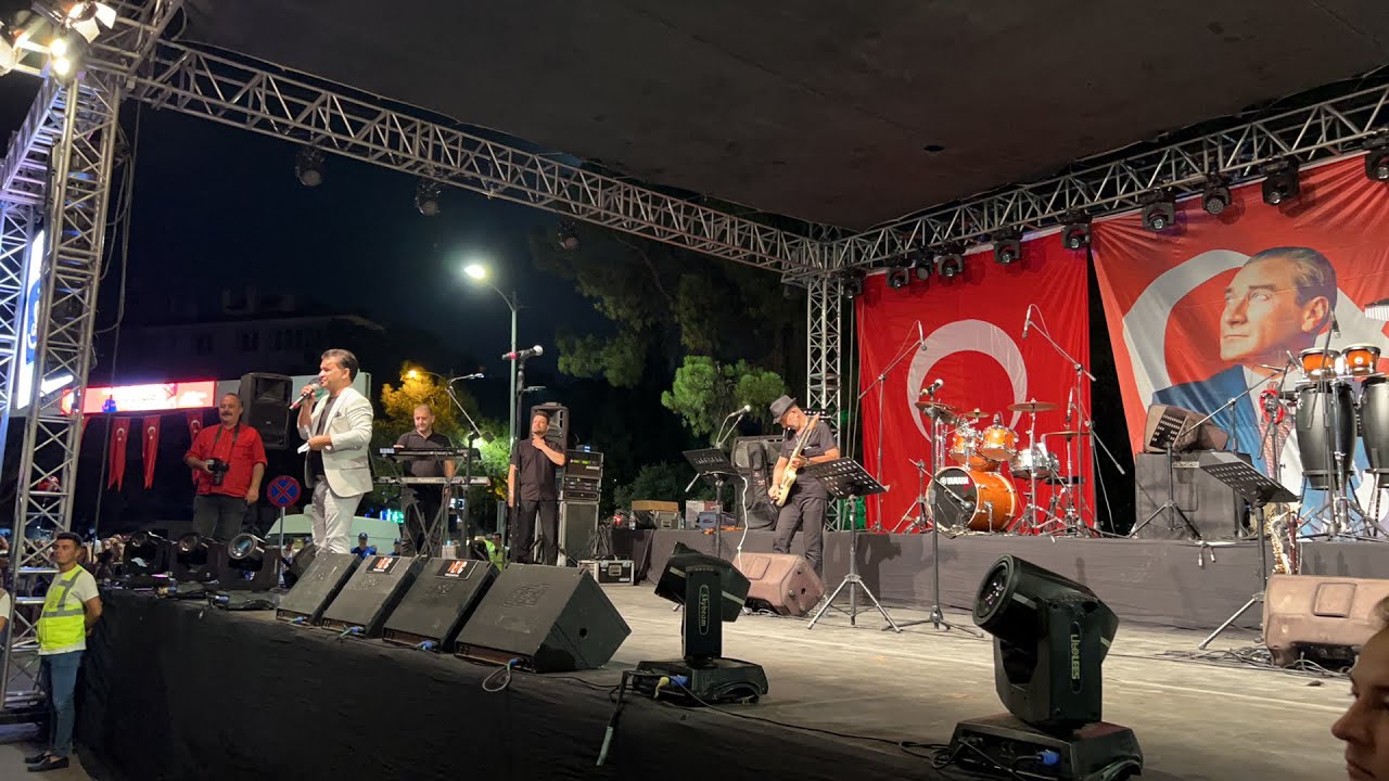 30 Ağustos Zafer Bayramı Aslı Güngör Konseri