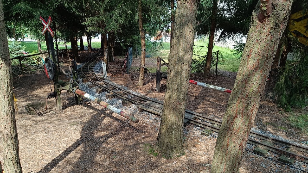 Chlumecká zahradní železnice - drážka dvěstěpadesátka - rozchod 250mm, letní jízdy 🌞