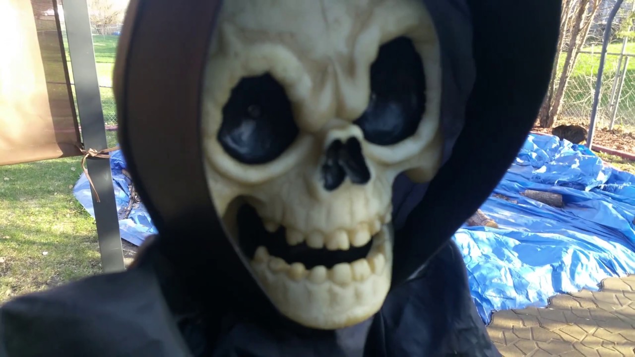 Tekky Toys Halloween Animated Flying Reaper