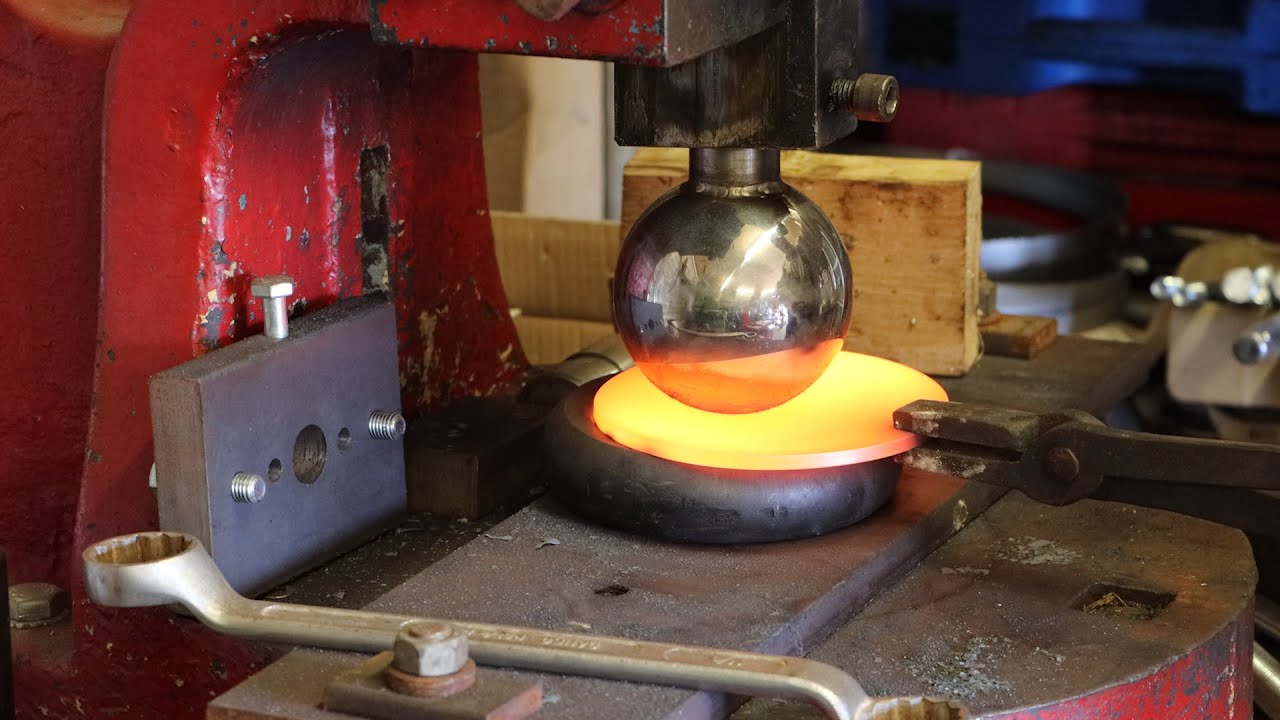 Blacksmithing - Forging a quick batch of Candle Sconces/Bowls