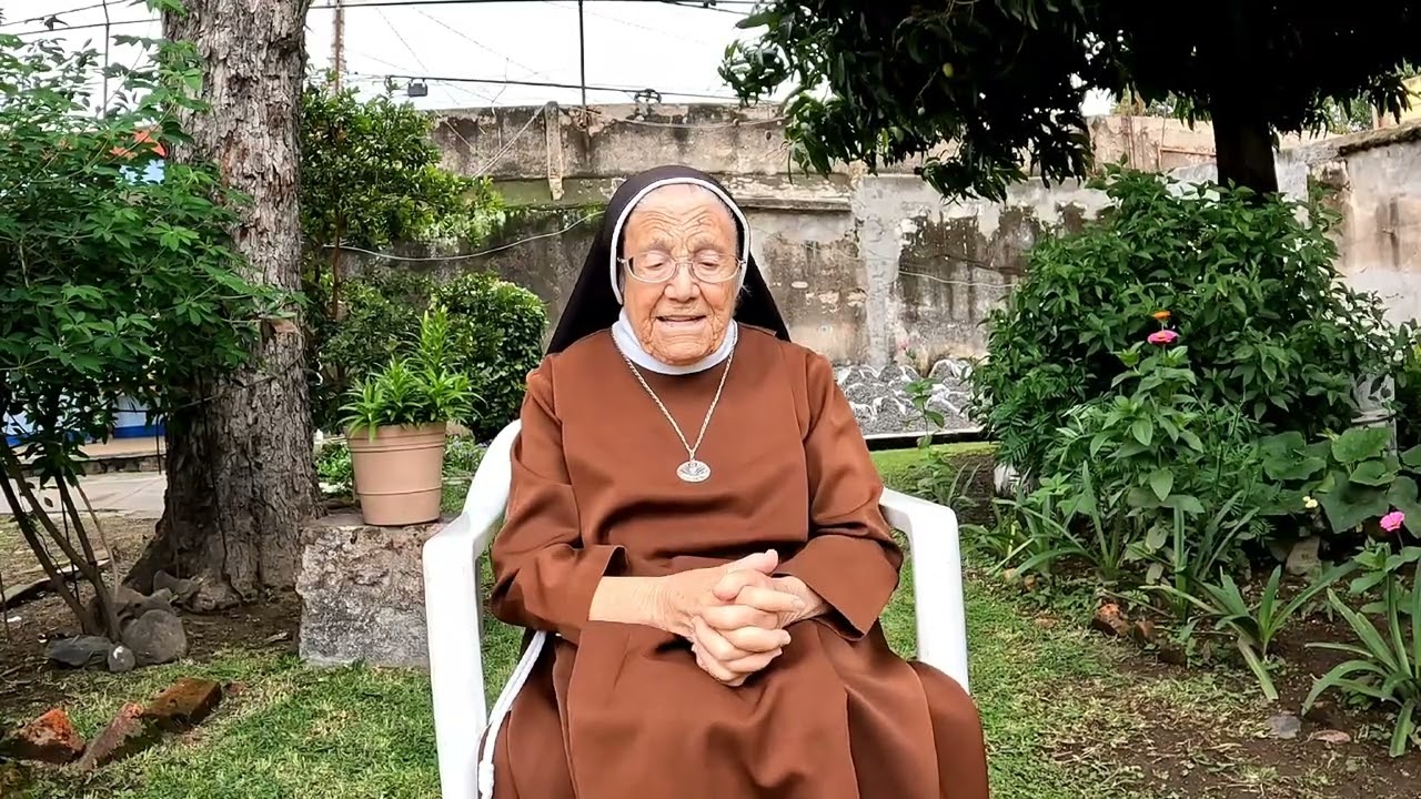 Madre Conchita HCSCJ