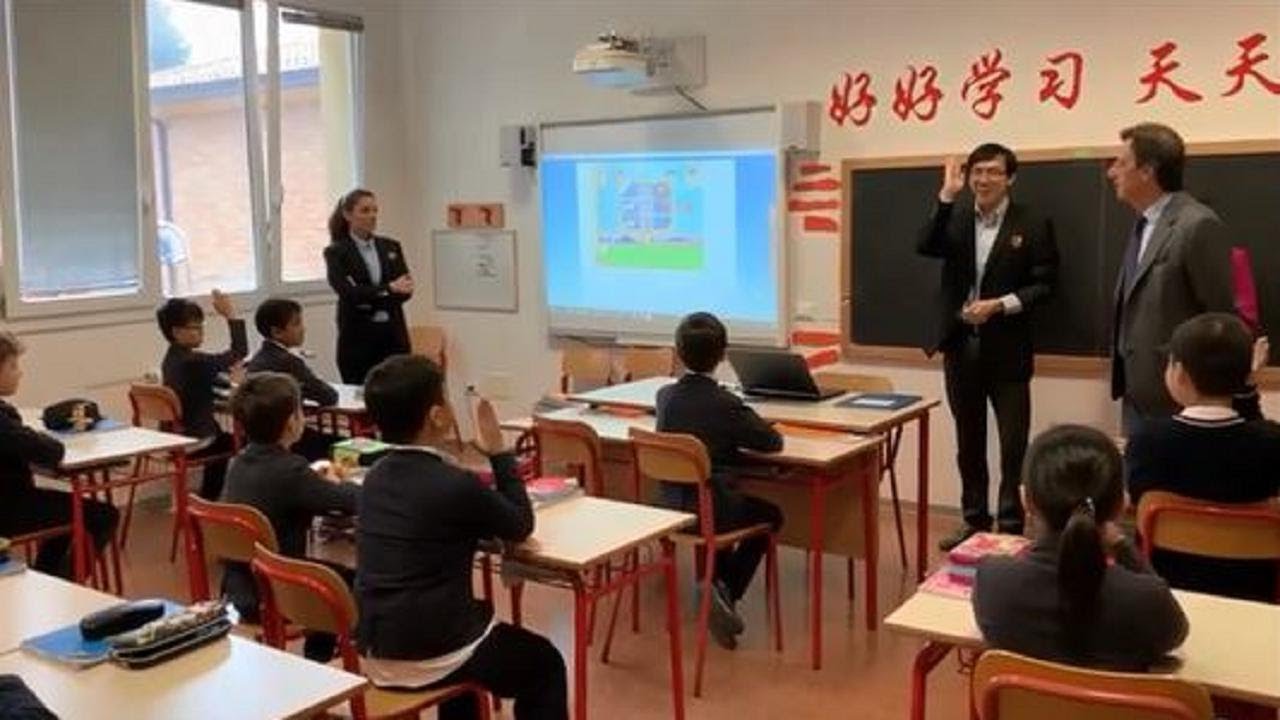 Padova, il sindaco Giordani in visita alla scuola italo-cinese all'Arcella