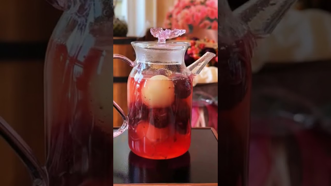 Refreshing Lychee & Bayberry Iced Tea 🍹 | Summer Drink Idea!