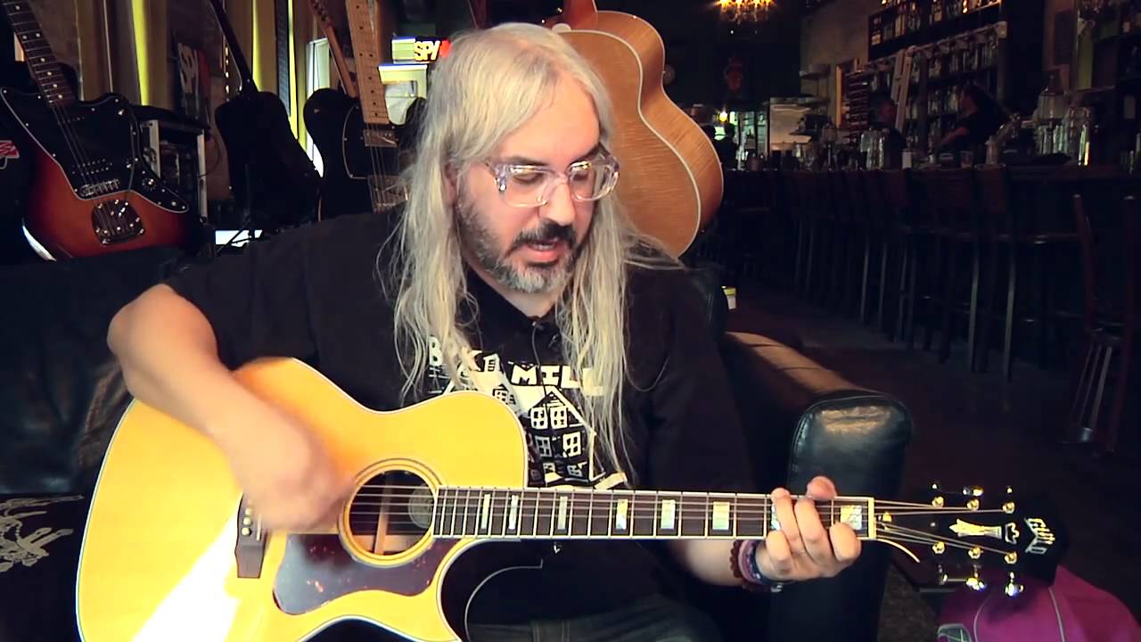 J Mascis in the Guild Lounge: "Listen to Me"