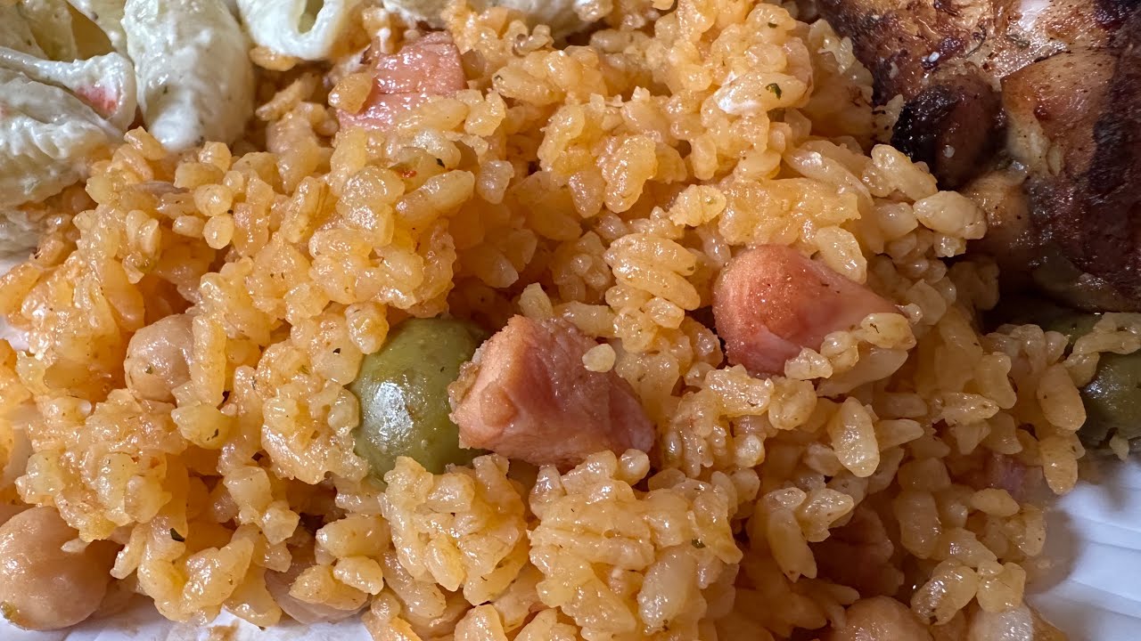 Arroz con Garbanzos Boricua | Puerto Rican Rice with Chickpeas
