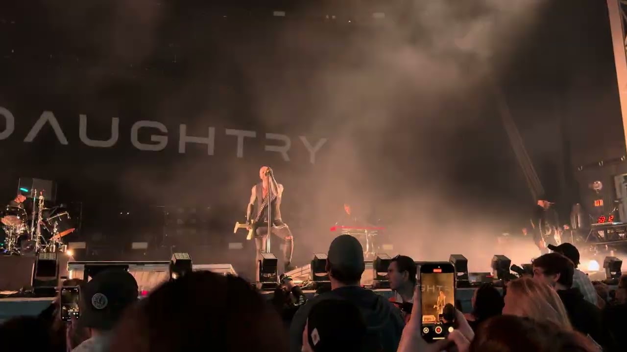 Daughtry- The Bottom Live @ Hartford Healthcare Amphitheater, Bridgeport, CT 10/8/25 