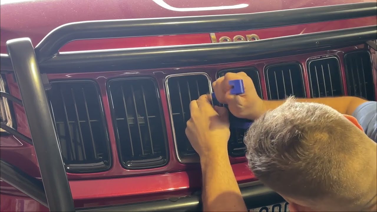 Removing/Replacing Chrome w/ Black Grill Trim/Bezel on 2015 Jeep Grand Cherokee