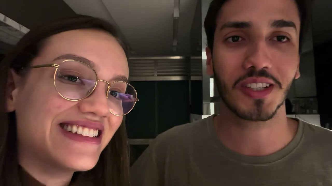 Papis e irmão morrendo de saudades depois de eu viajar 10 dias 