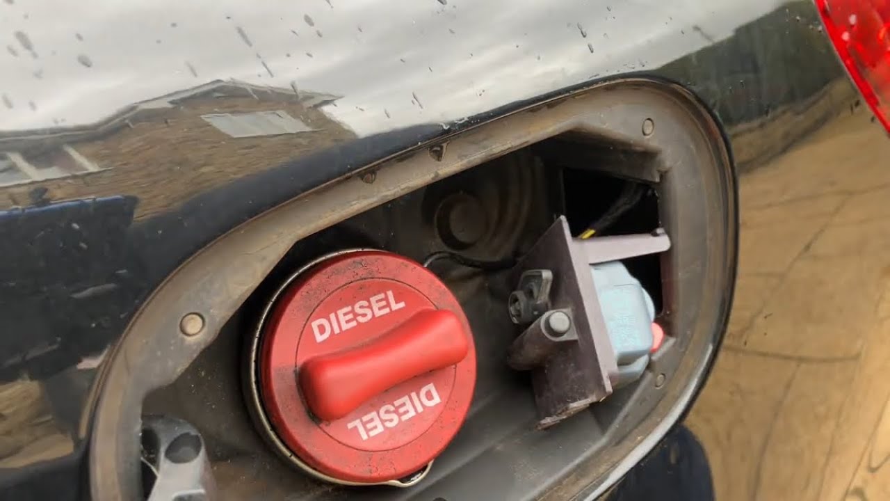Mercedes B class fuel flap fix