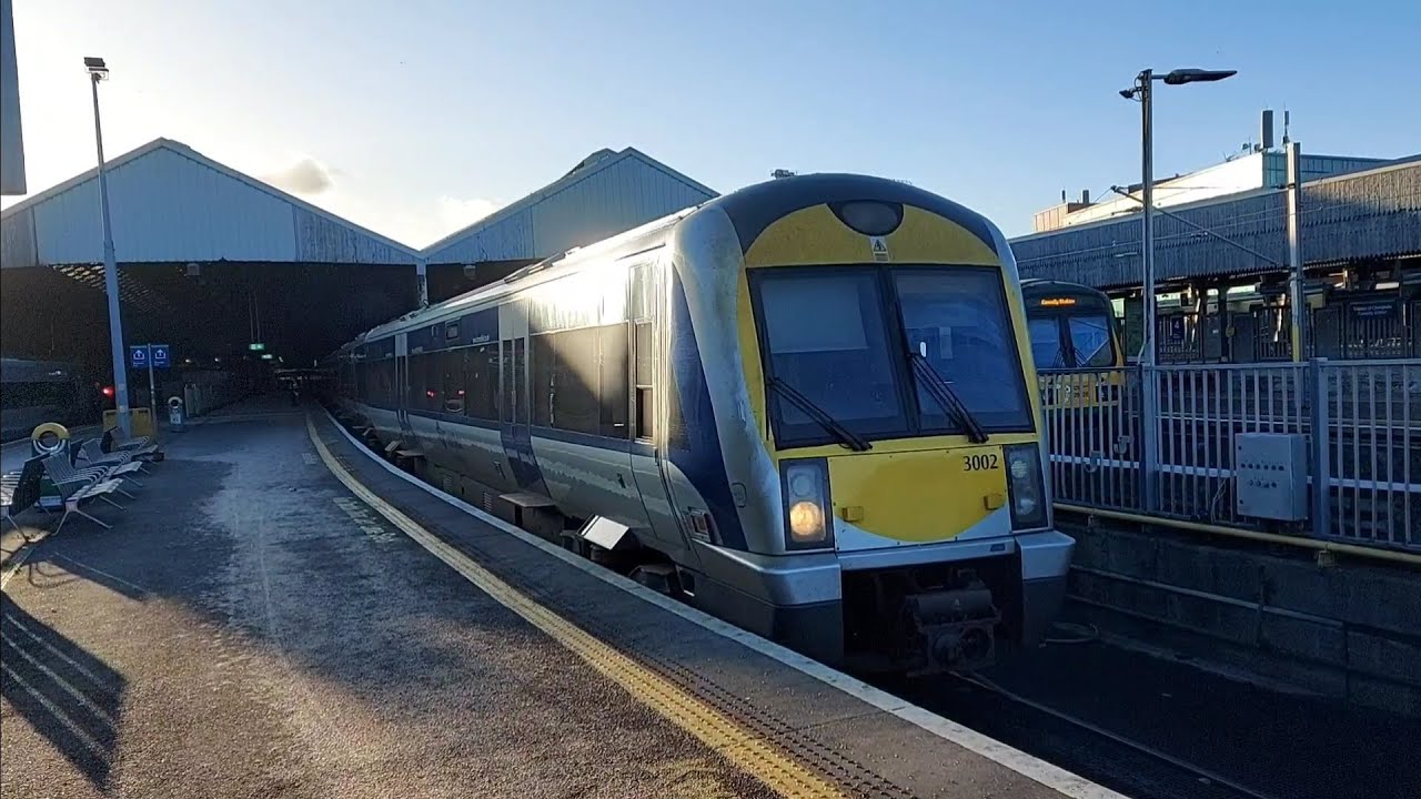NIR 3000 Class DMUS 3002 & 3001 departing Dublin Connolly. 3/1/26