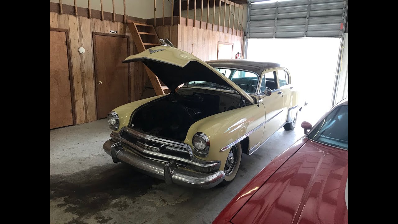 1954 Chrysler New Yorker Hemi V8