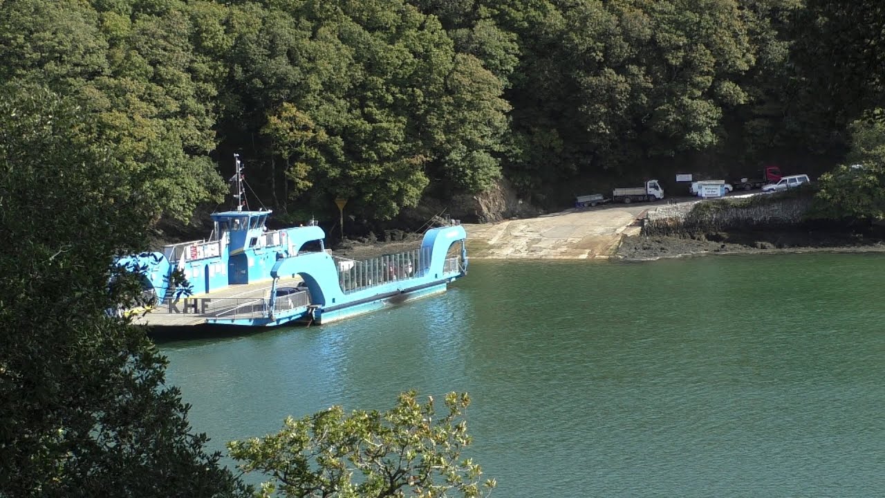 King Harry Ferry - Truro & Falmouth to St Mawes & The Roseland Peninsula