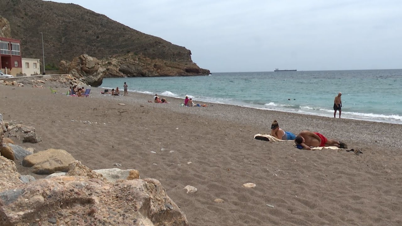 El Port&uacute;s recibe la bandera azul