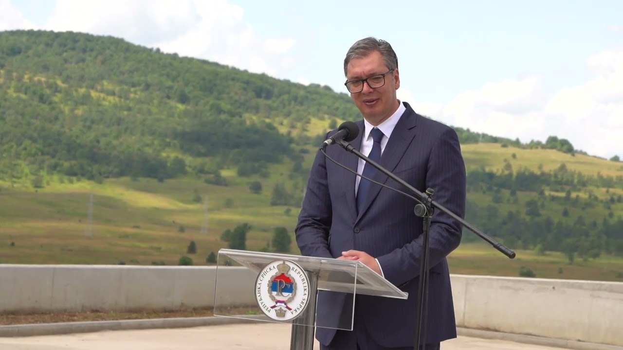 Vučić: Na ovom mjestu je desetero ljudi ubijeno samo zato što su Srbi