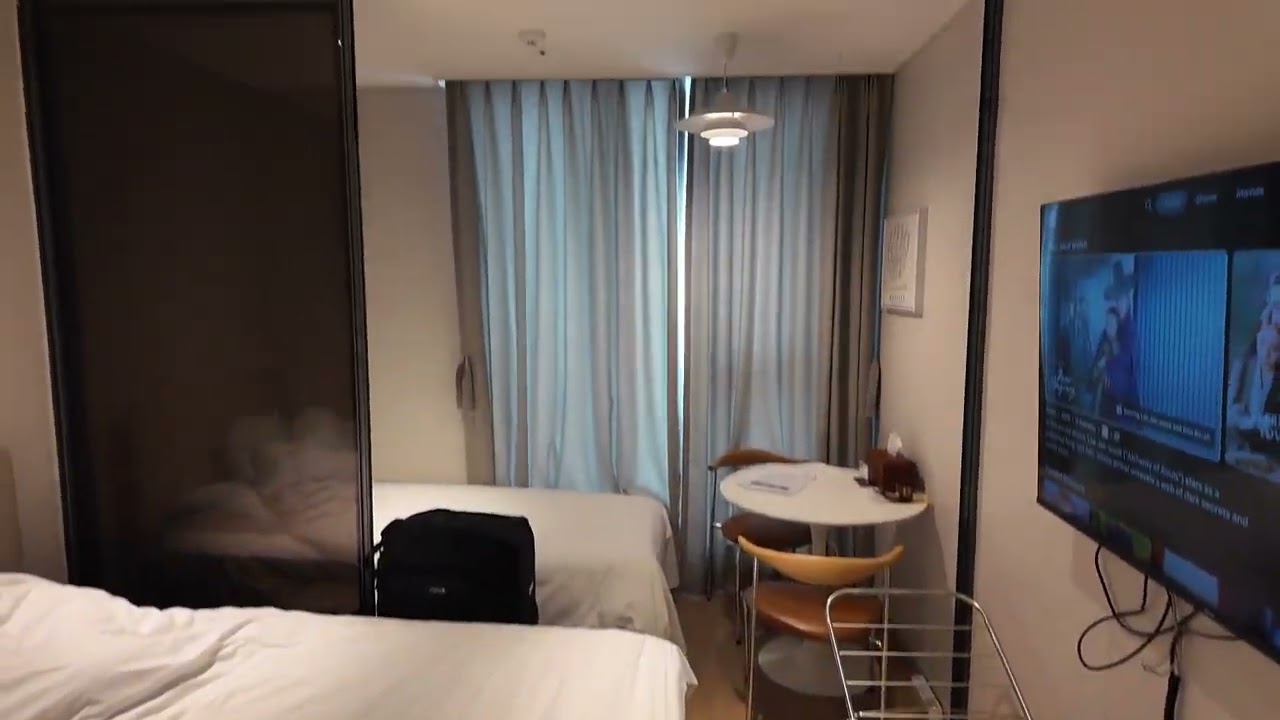 WECOSTAY/Inn-The City Airbnb Room Tour Review! 🇰🇷