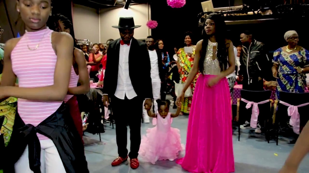 ANNIVERSAIRE DE KENAYAH HELSINKI:FINLAND