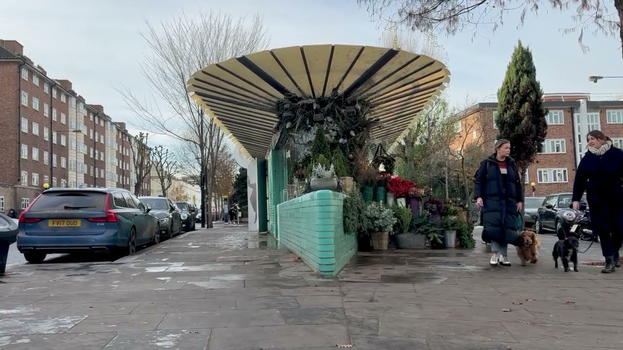 The Turquoise Island: CZWG's Post-Modern Landmark in Notting Hill