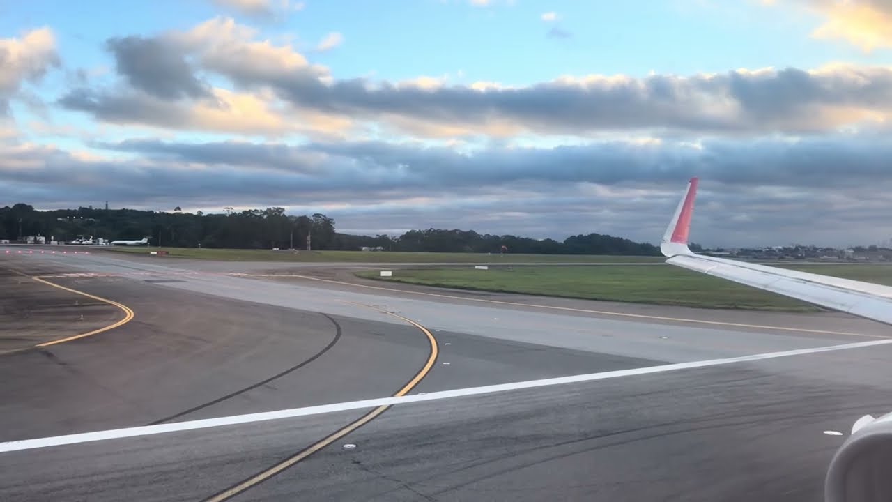 🇧🇷 Decolando de São Paulo Guarulhos no final de tarde com Latam A321 na Premium Economy