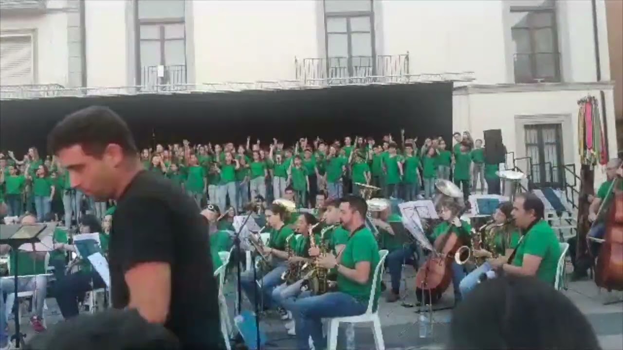 L'ESCOLA CANTA 2023 (NULES)