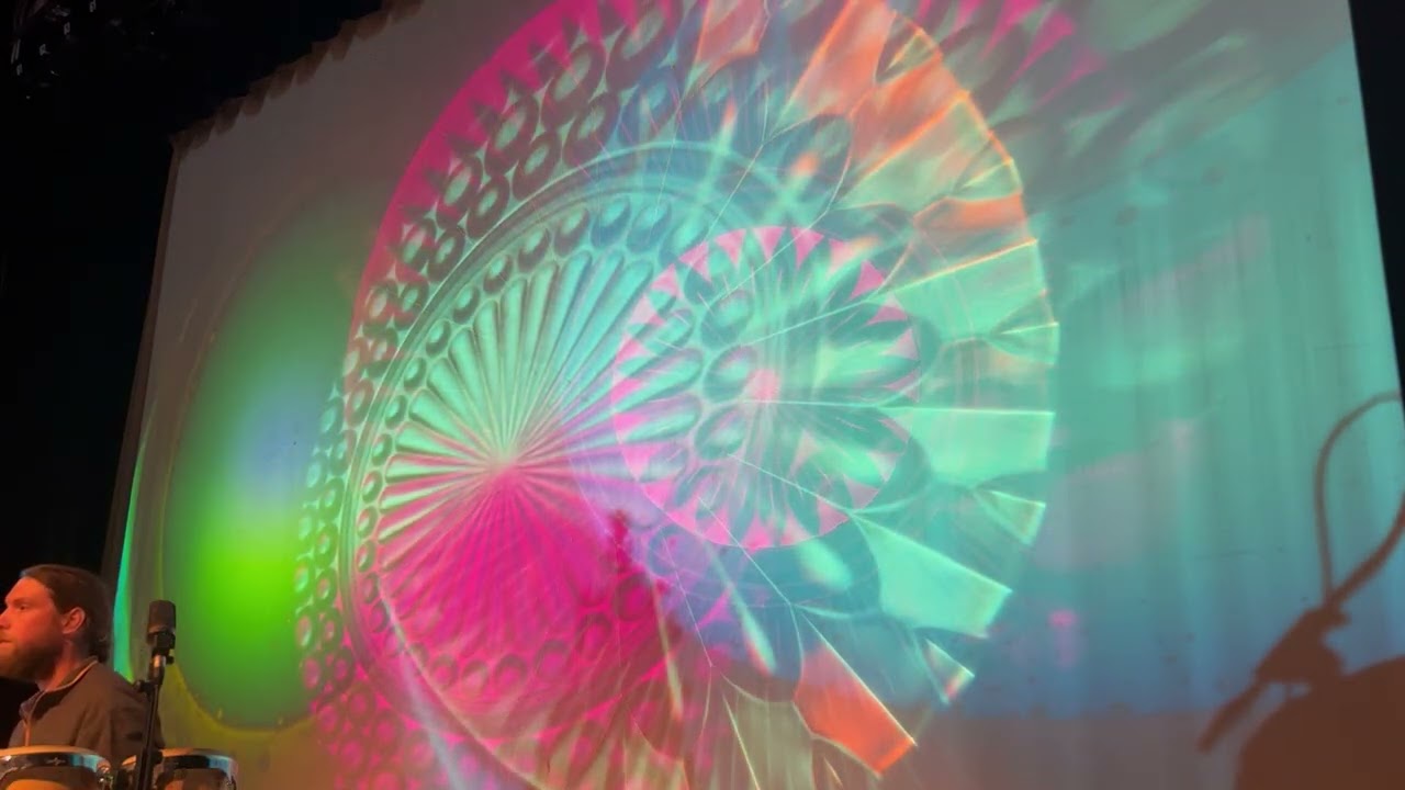 Visual Vinyl Liquid Lightshow, 12/20/25 StageNorth, Washburn WI, set1pt