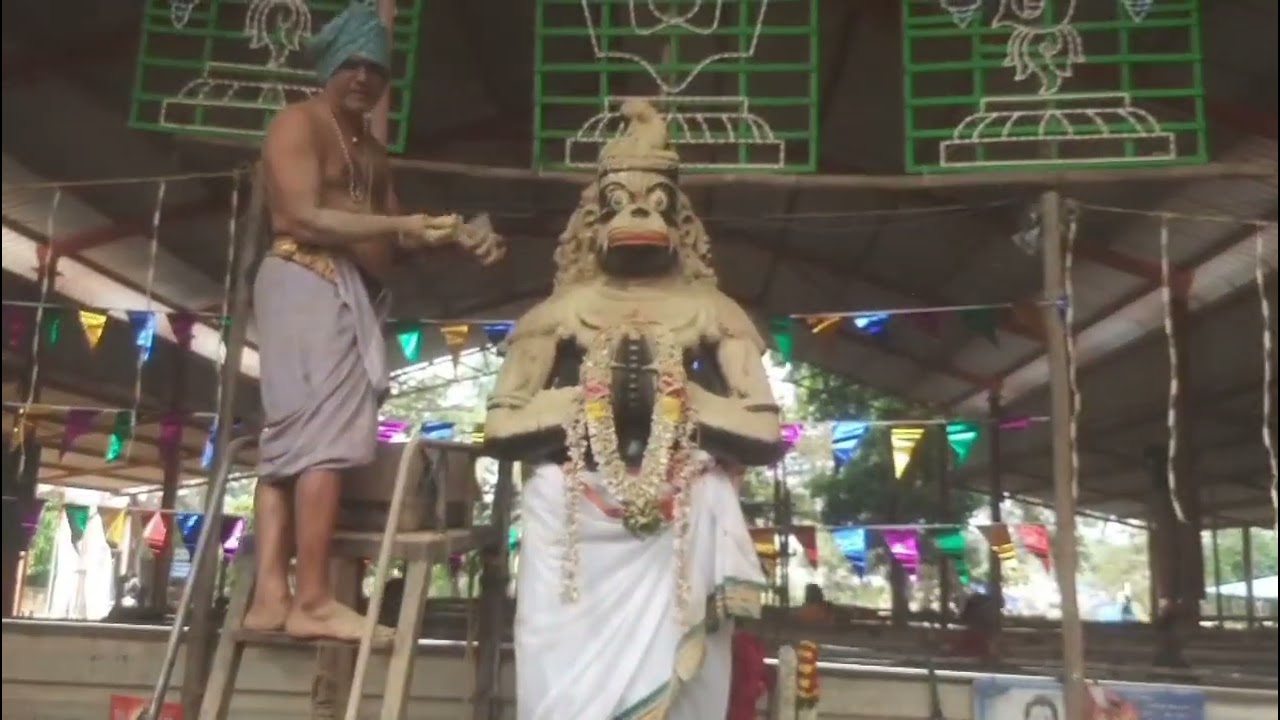 புதுக்கோட்டை மாவட்டம்அறந்தாங்கியில்ஆஞ்சநேயர்கோவில்இன்று நடந்தபூசைகள்
