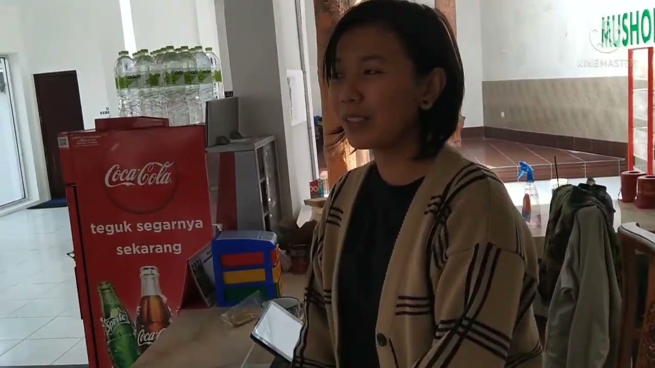 WARUNG LEGENDARIS PARAKAN