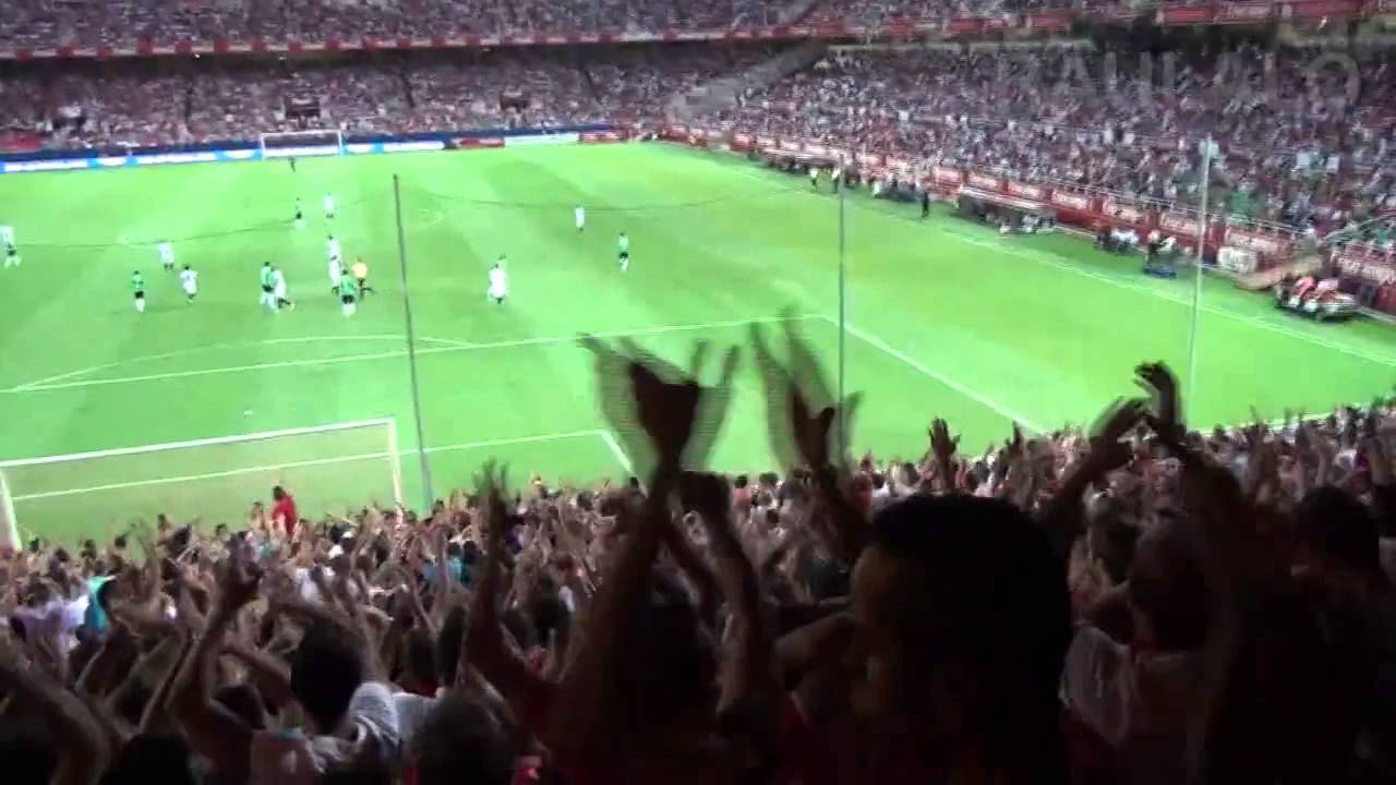 Sevilla FC vs  Hannover 96     PARTE 1     Previa Europa League Biris Norte