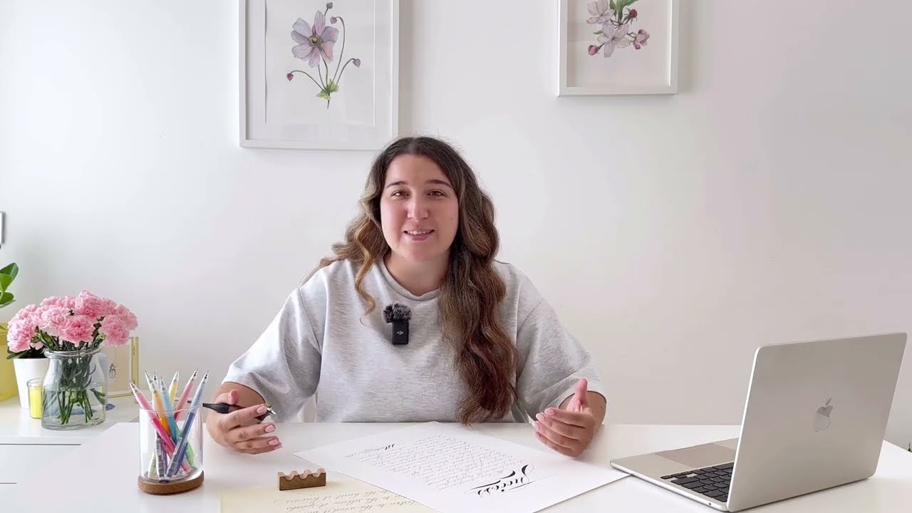 Как правильно сидеть во время письма? Каллиграфия и красивый почерк