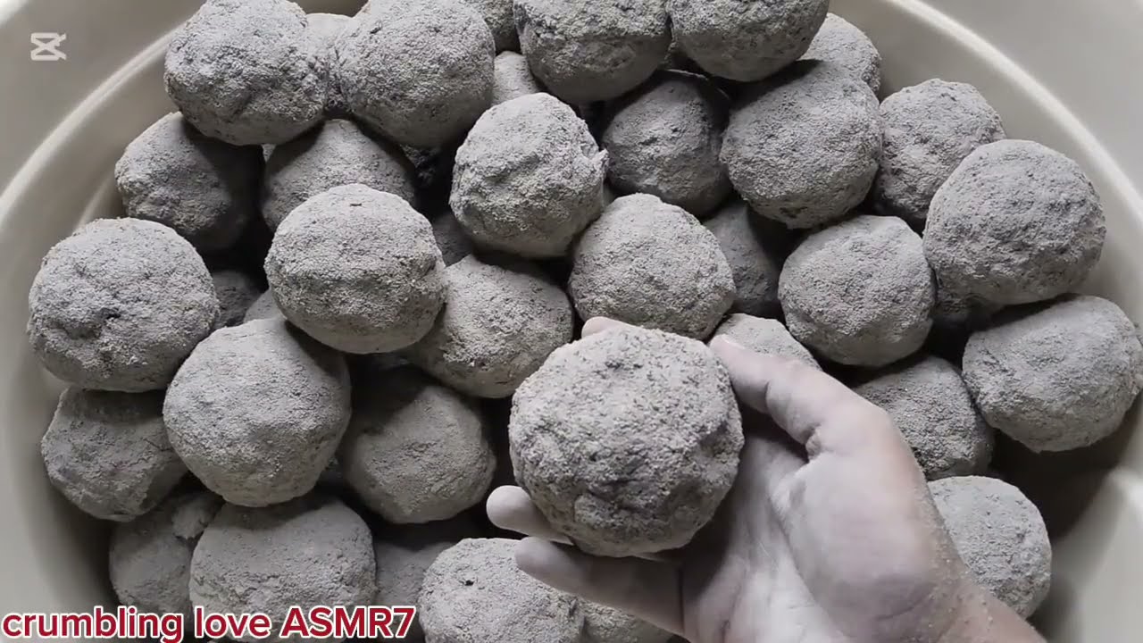 Crispy crunchy balls  dry tub crumbling satisfying relaxing ASMR video.