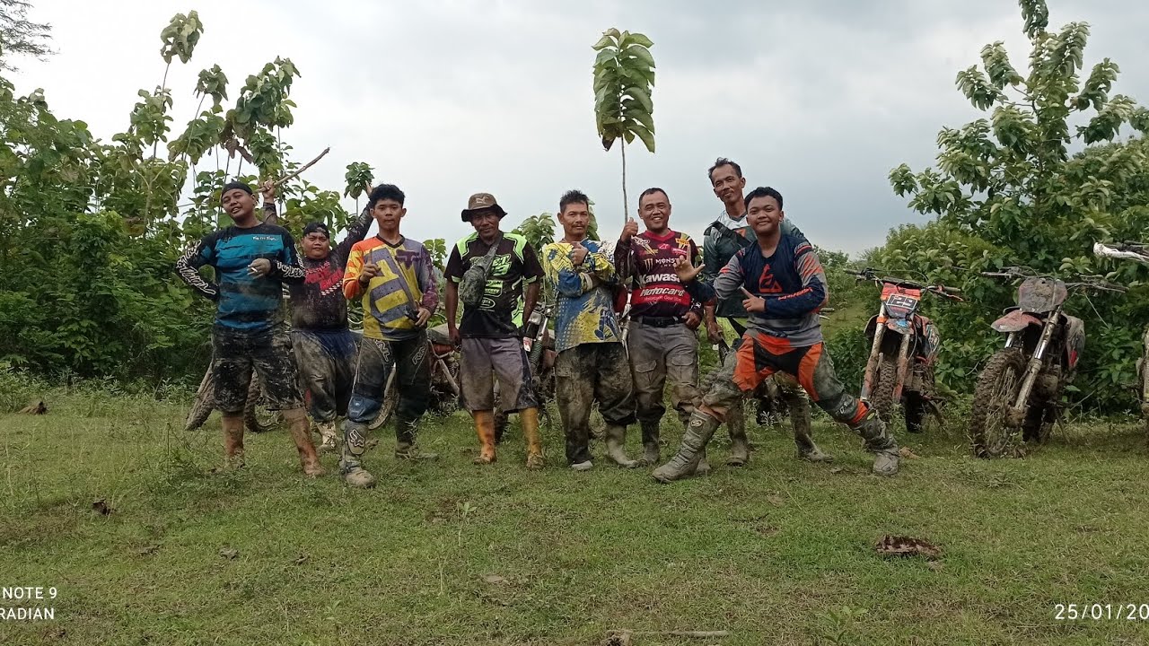 Kejadian aneh di lokasi trabas motor jalan sendiri