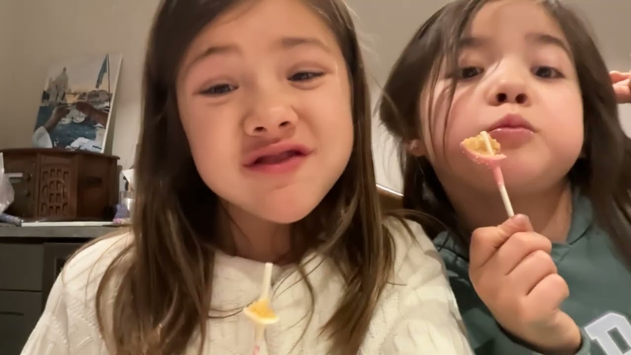 How to Enjoy Starbucks Cake Pops Like a Pro 🍰 | Amelia & Jeslyn 😂