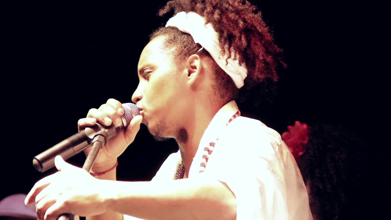 Canto Negro - Saravando Xangô (Noriel Vilela)