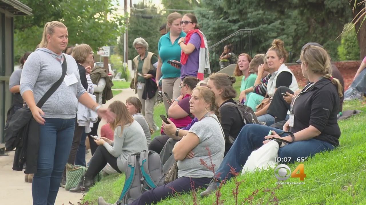 Denver Zoo Closed After Someone Threatened To Crash Plane Into Zoo