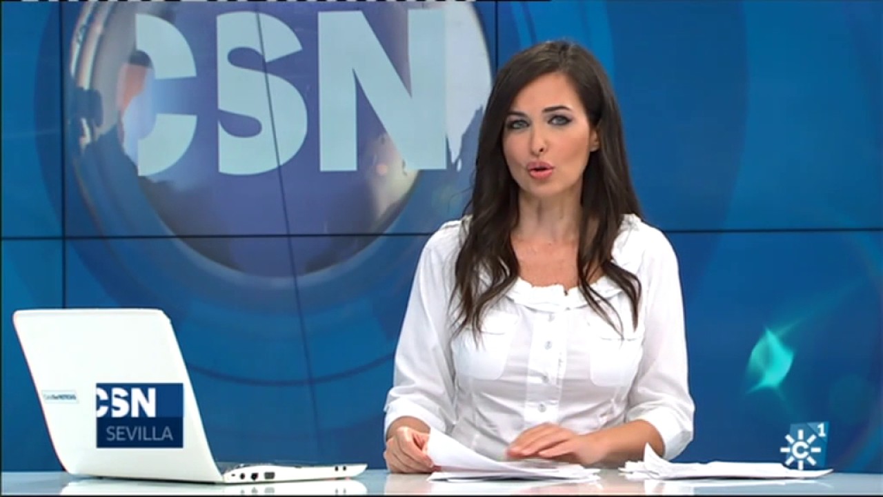 1 CanalSur TV 10 25 2016 21 06 10- Carolina Martin