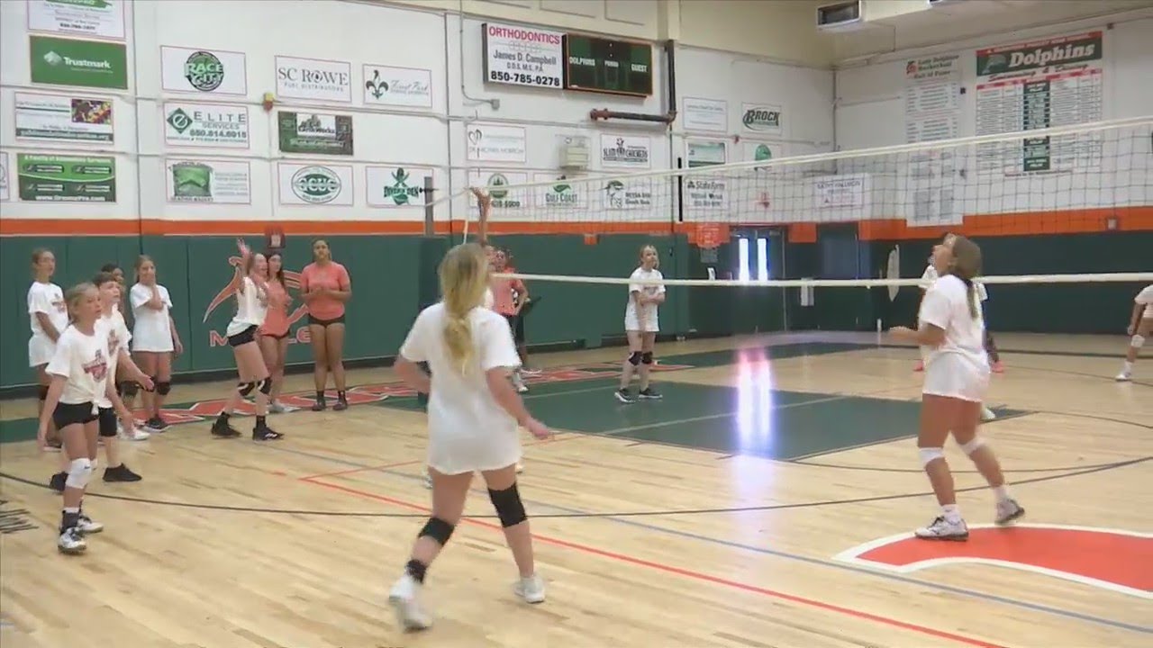 Mosley hosts annual middle school volleyball camp