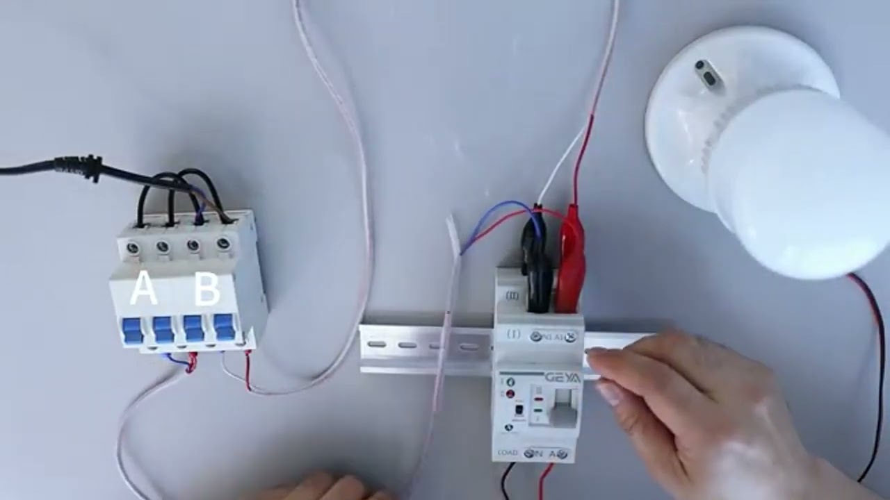 🔌 GEYA G2R Dual Power Automatic Transfer Switch Review 🔌