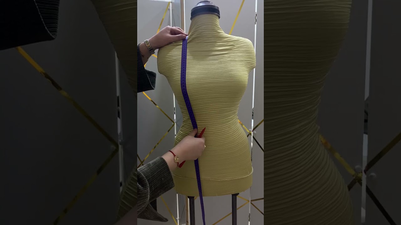 طريقة أخذ المقاسات على الزبونة 🪡🪡👗🪡