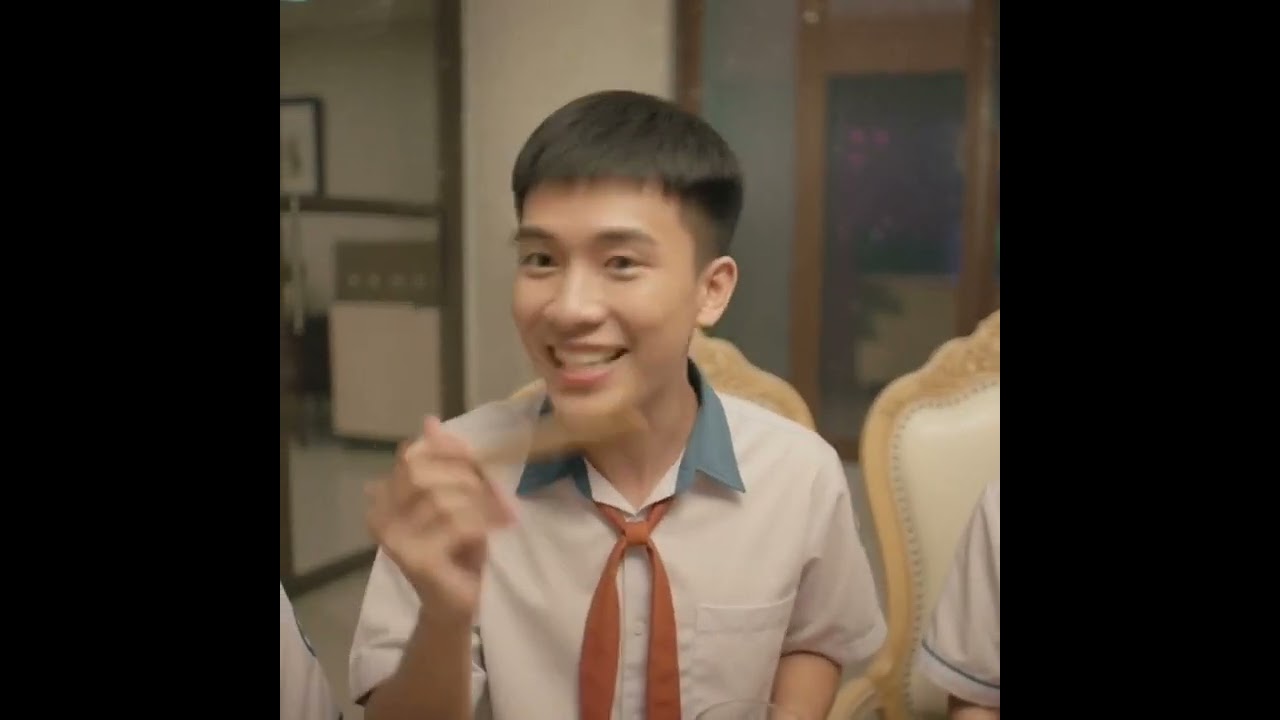 Chuyện học đường của ông anh trai có hai cô gái một cô siêu khó ưa một cô siêu dễ thương 