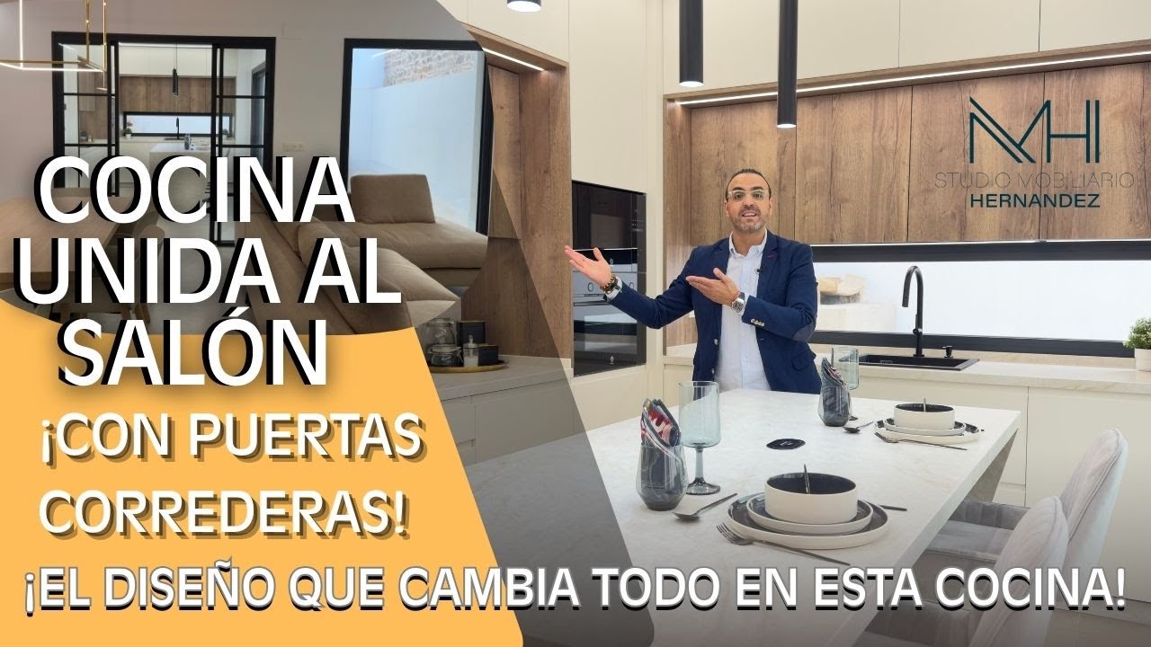COCINA MODERNA CON ISLA ABIERTA AL SALÓN | STUDIO MOBILIARIO HERNANDEZ