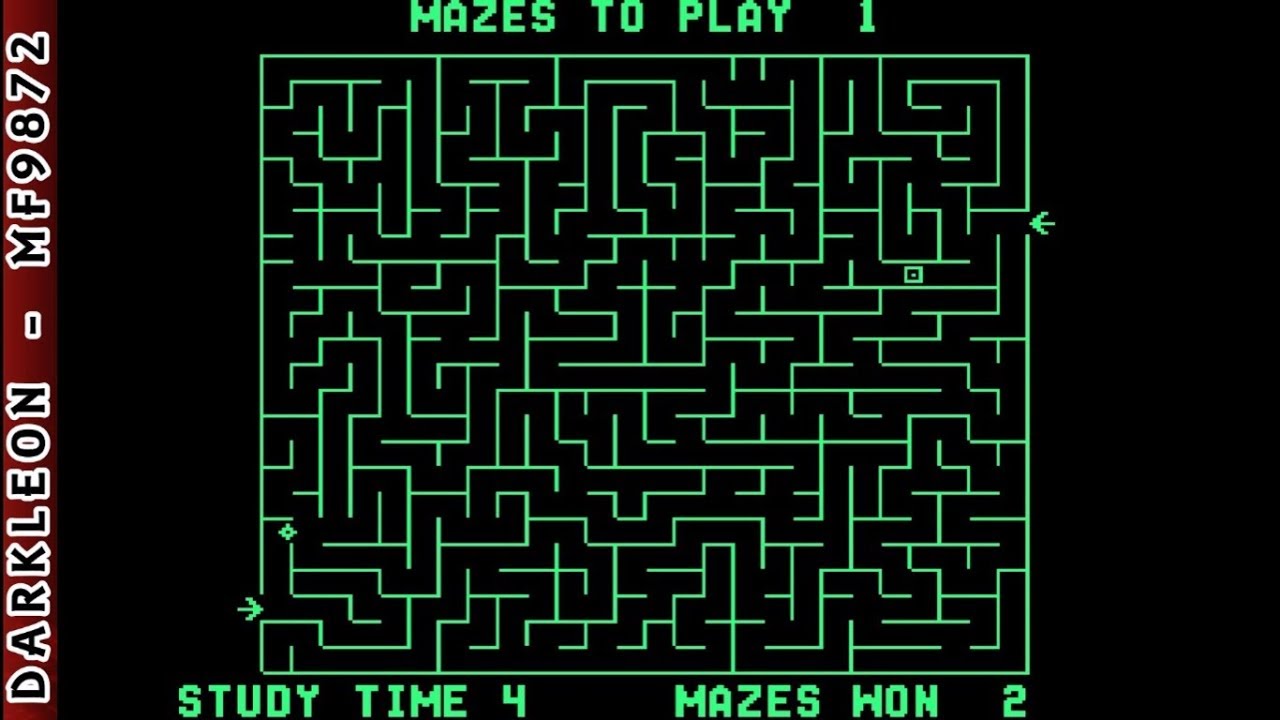 The Amazing Maze &copy; 1976 Midway - Arcade Gameplay