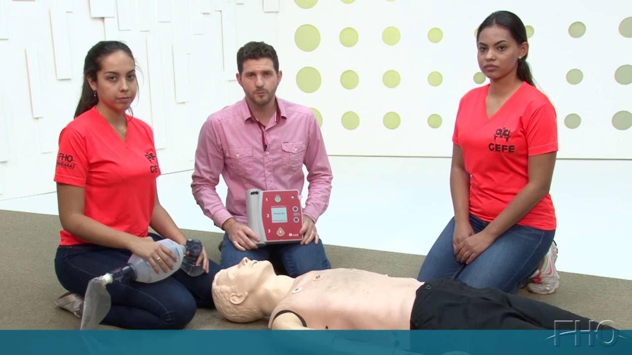 Parada Cardiorrespiratória com DEA (Desfibrilador Externo Automático)