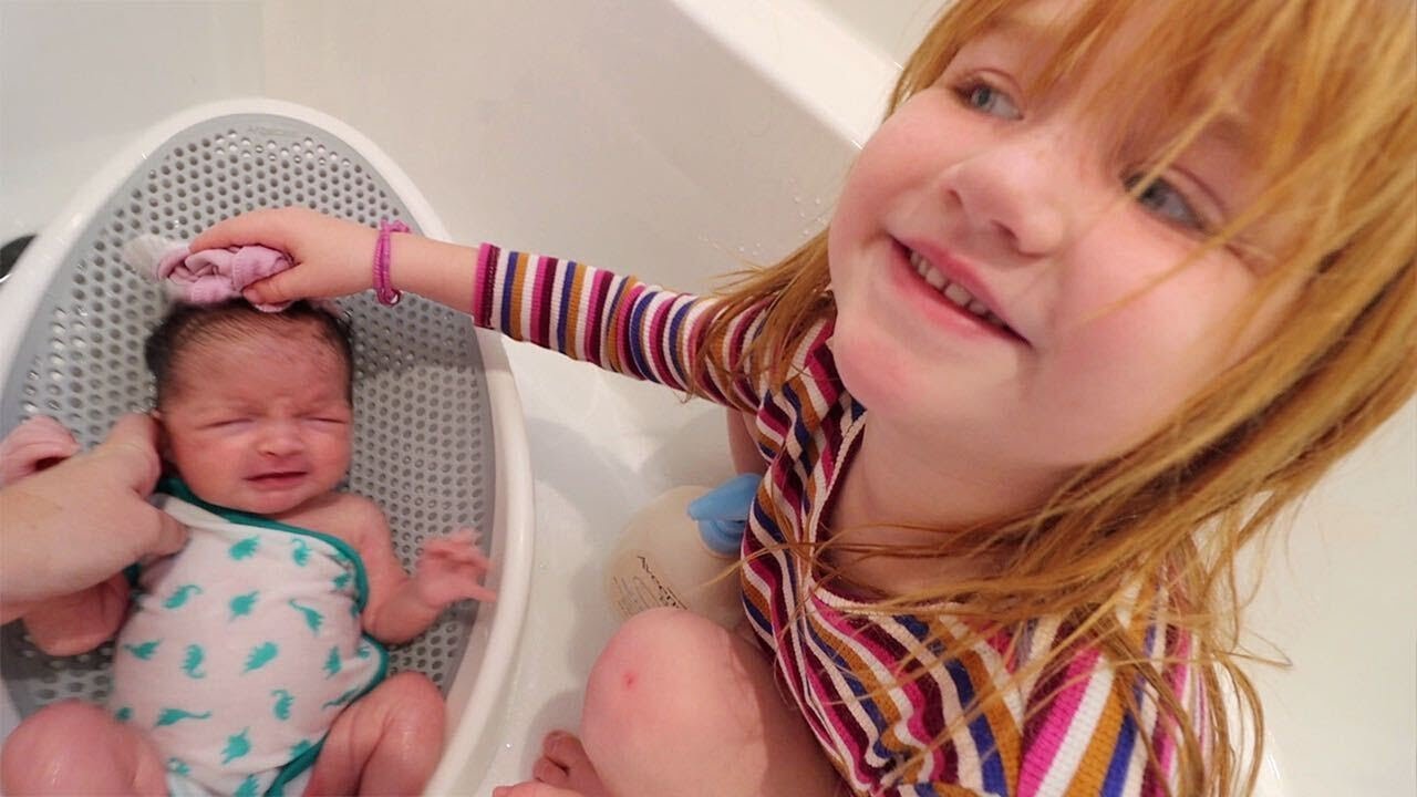 Navey&rsquo;s First Bath!!  swimming inside our house! Adley is a Villain! Family & Spacestation updates!