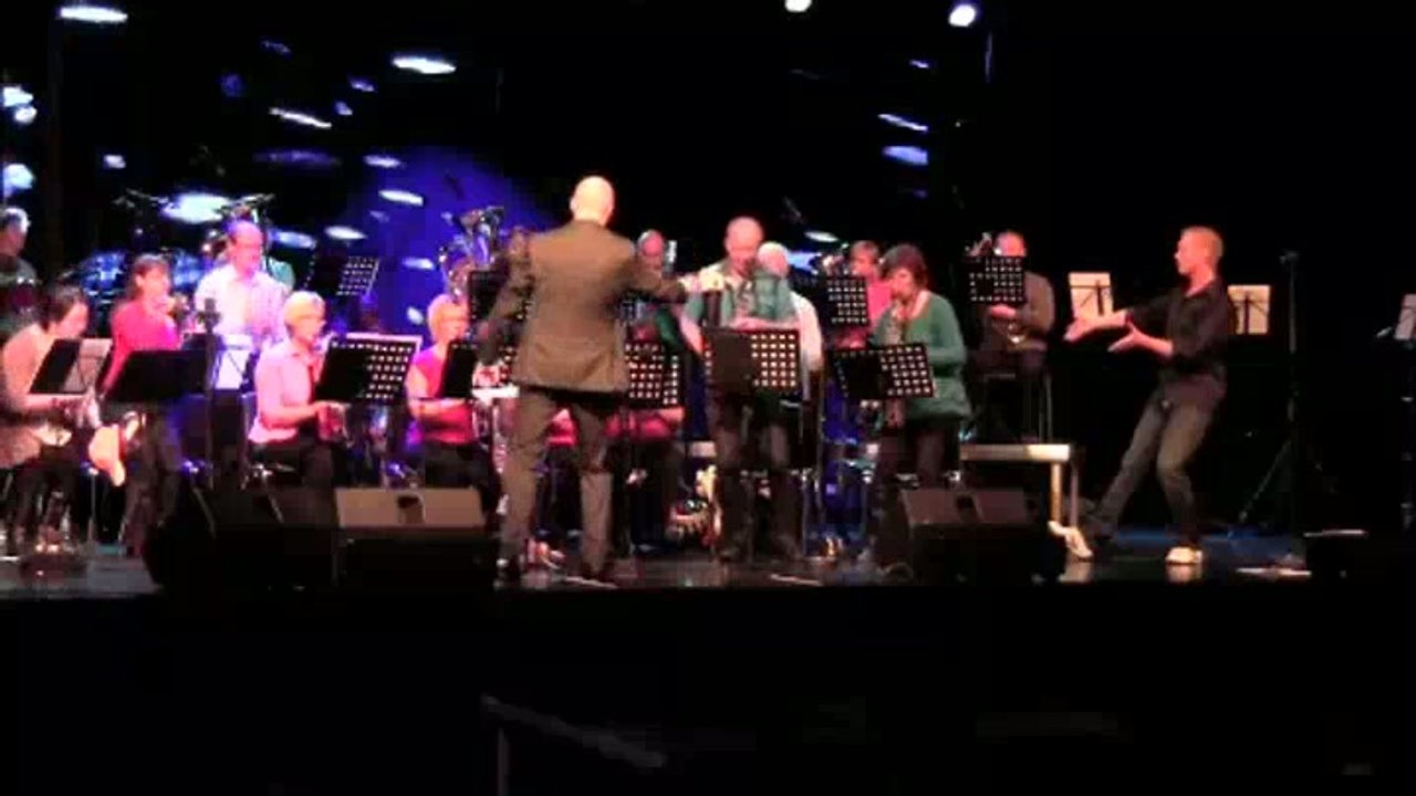 Showkonserter med Haakon Esplo