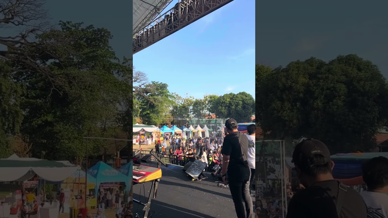 Cuplikan live  gubeng surabaya (madurasa music )