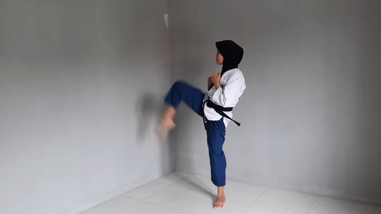 tutorial tendangan Ap chagi
